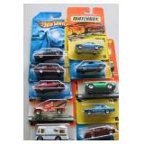 10 hotwheels & matchbox toys