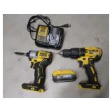 dewalt 20V cordless drill set w/charger & battery