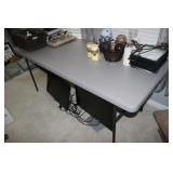 6 ft plastic folding table