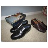 2 mens dress shoes(1 pair is new)
