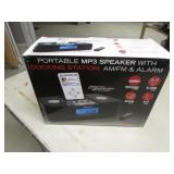 new portable mp3 speaker w/docking station