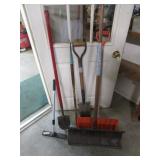 yard tools & magnet stick