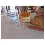 longaberger brick,measure cup,basket & items