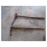 sledgehammer & pick axe