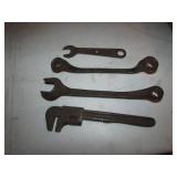 4 wrenches incl:2 ford