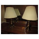 2 brass table lamps