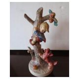 culprits boy in apple tree w/dog goebel hummel