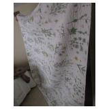 comforter & 2 pillow cases