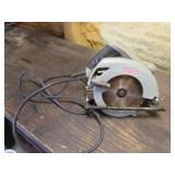 craftsman 7 1/4' circular saw (works)