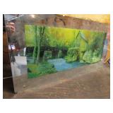 2 glass wall hangings(neither work)