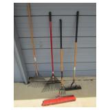 rakes & yard tools