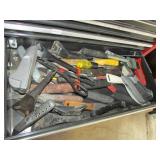 container,box cutters,scrapers & tools