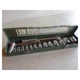 socket set w/green case