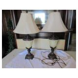 2 matching lamps (both work)