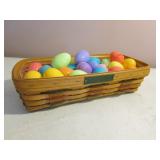 1993 we care holiday longaberger basket w/eggs