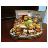 danbury mint peanuts eater figurine
