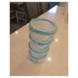 4 pc pyrex glass dish set w/lids