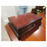 desk box