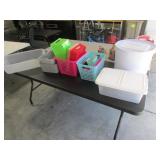 totes & containers