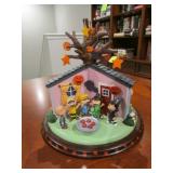 danbury mint peanuts halloween spinaround figurine