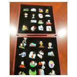 peanuts pin collection w/case