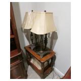 end table & 2 matching table lamps