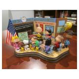 danbury mint peanuts school figurine