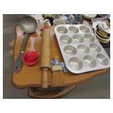muffin pan,rolling pin,utencils