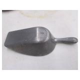 wagner ware scoop