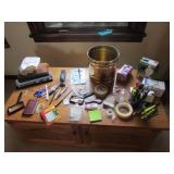 trashcan,office items & items