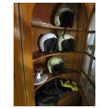 4 snowmobile helmets,gloves & items