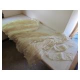 vintage ladies dresses w/tote