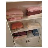 towels & all bathroom items