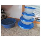 set of plastic bowls & bowl
