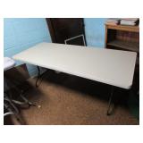 6 ft plastic folding table