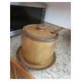 McCoy pottery canyon mesa bean pot