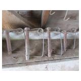 4 hitch pins