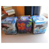 3 full kleenex boxes