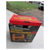 battery charger w/box