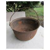 unmarked cast iron pot