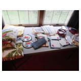 tote,2 beach towels & linens
