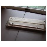 tavern pipe w/box