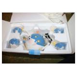 storybook hey diddle diddle tea set w/box