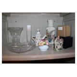 vases,glassware & items incl:studio nova