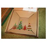 pampered chef holiday serving plate w/box