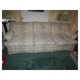 kittles hickory manor sofa & pillows