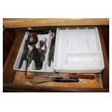 silverware,dish towels & hot pads