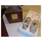 lenox winter greetings salt n peppers w/box