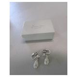 eisenberg earrings w/box