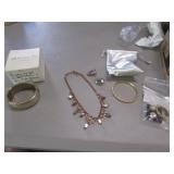 costume bracelets & jewelry